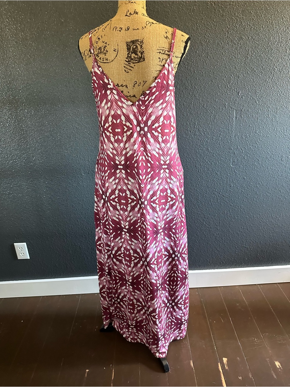 Tie-Dye Print Maxi Dress | Adjustable Straps | Pockets | Size M - Picture 4 of 7